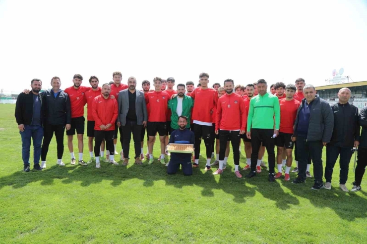 Dtso’dan Diyarbekirspor’a Destek Ziyareti