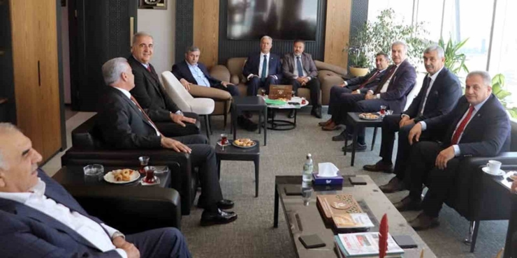 Altun’dan Tyab Başkanı Olgun’a Ziyaret