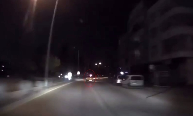 Ticari Taksinin Çarptığı Genç Kız Hayatını Kaybetti: Feci Kaza Kamerada