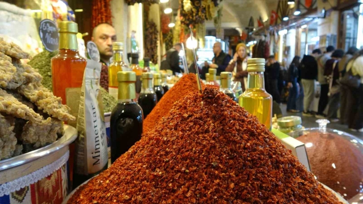 300 Yıllık Zincirli Bedesten Turistlerin Gözdesi