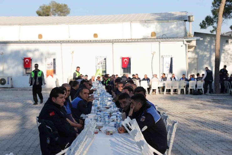 Gülpınar’dan Zabıtaya Net Mesaj: "disiplin Olmadan Başarı Olmaz"