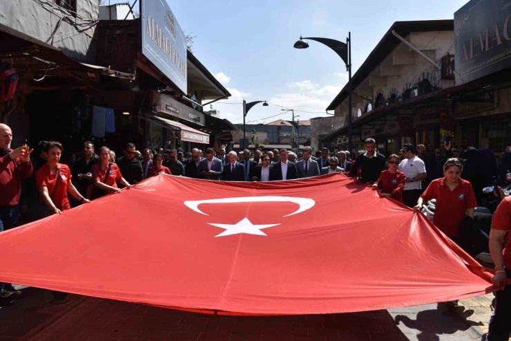 Geleneksel Yağlı Güreş Müsabakaları Gaziantep’te Kortejle Başladı