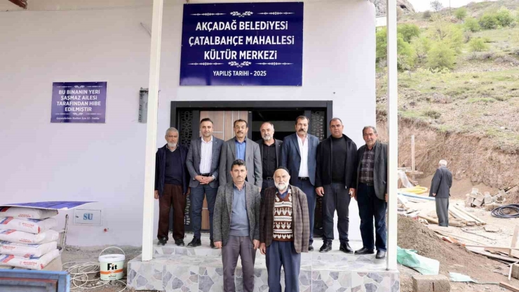 Akçadağ Belediye Başkanı Ulutaş, Doludan Etkilenen Üreticileri Ziyaret Etti