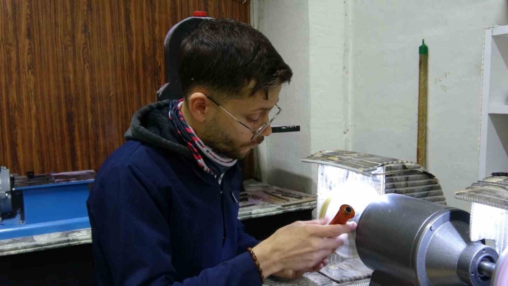 Tespih Meraklısı Genç Hobisini Ustalığa Dönüştürdü