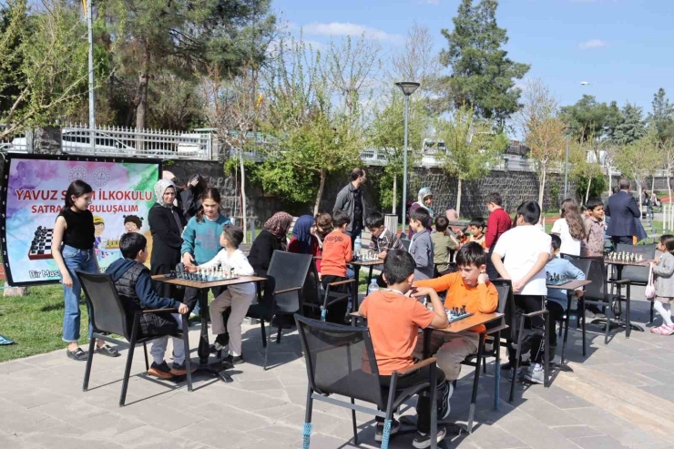 Siverek’te Satranç Etkinliğine İlgi