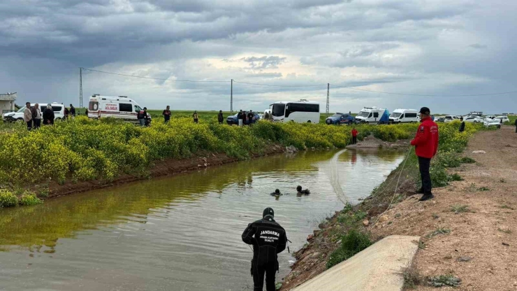 Kayıp Kız Çocuğu İle İlgili Sevindirici Haber: Evlerinin 3 Kilometre Uzağında Uyurken Bulundu