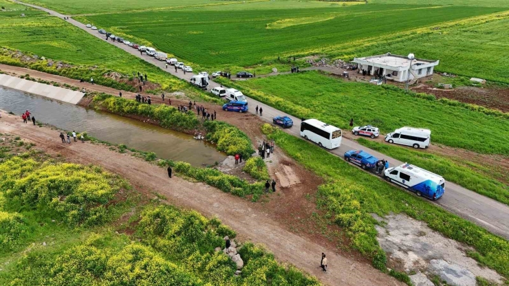 Kayıp Kız Çocuğu İle İlgili Sevindirici Haber: Evlerinin 3 Kilometre Uzağında Uyurken Bulundu