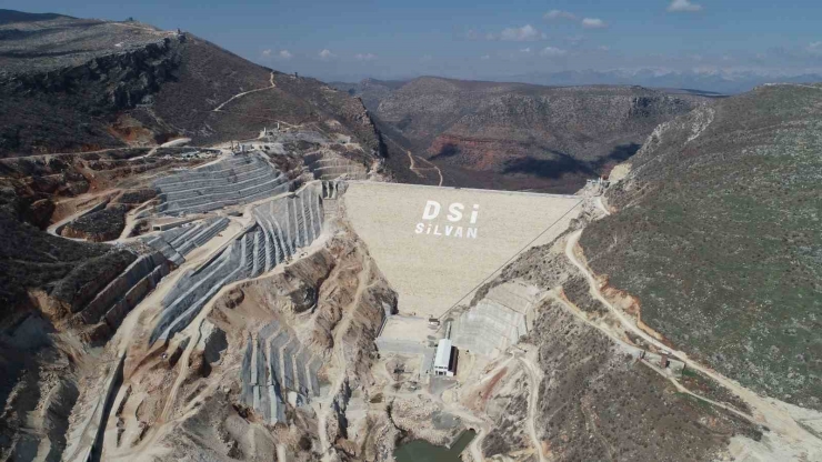 Balta: ’’diyarbakır’da Son 23 Yılda 184 Milyar 794 Milyon Lira Değerinde 143 Tesis İnşa Ettik’’