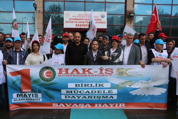 Aküzüm’den, 1 Mayıs Emek Ve Dayanışma Günü Açıklaması