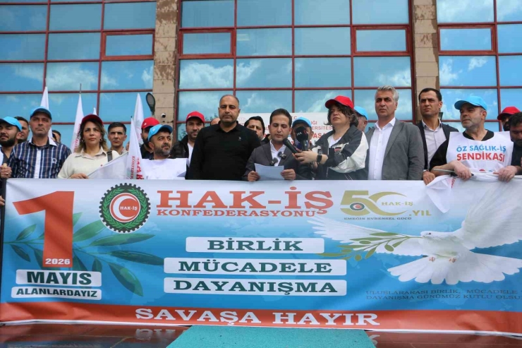 Aküzüm’den, 1 Mayıs Emek Ve Dayanışma Günü Açıklaması