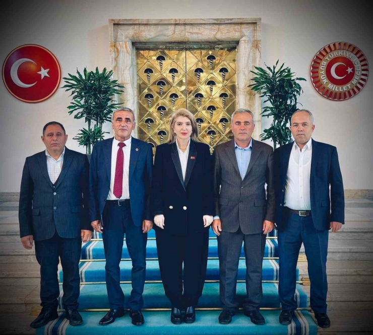 Ölmeztoprak’tan Çok Yönlü Temas
