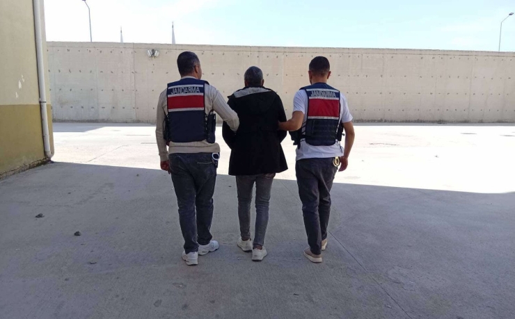 11 Yıl Kesinleşmiş Hapis Cezasıyla Aranan İki Şahıs Yakalandı