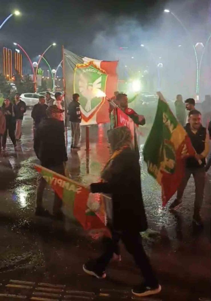 Ceylan Karavil Park Avm’de Şampiyonluk Coşkusu