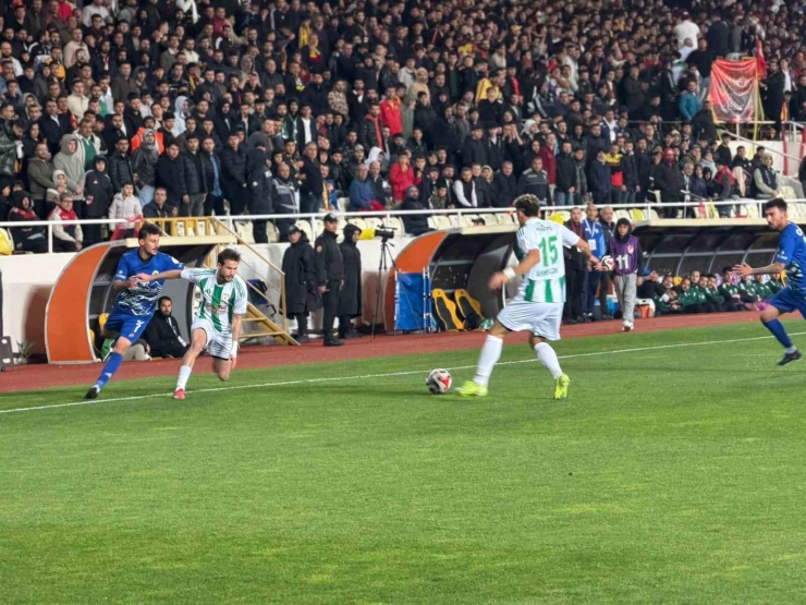 Tff 3. Lig Yükselme Play-off: Malatya Yeşilyurtspor: 0 - Erciyes 38 Futbol Sk: 0