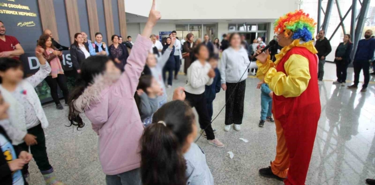 Gaün Çocuk Hastanesi’nde "primer İmmün Yetmezliği Farkındalık Haftası" Etkinliği Düzenlendi