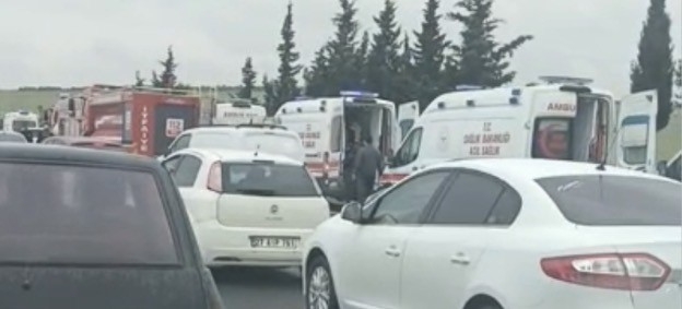 Gaziantep’te Kontrolden Çıkan İşçi Servisi Şarampole Uçtu: 16 Yaralı