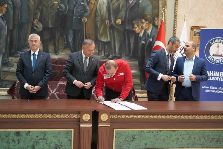 Şahinbey Belediyesi Geleneksel Kan Bağışı Protokolünü İmzaladı