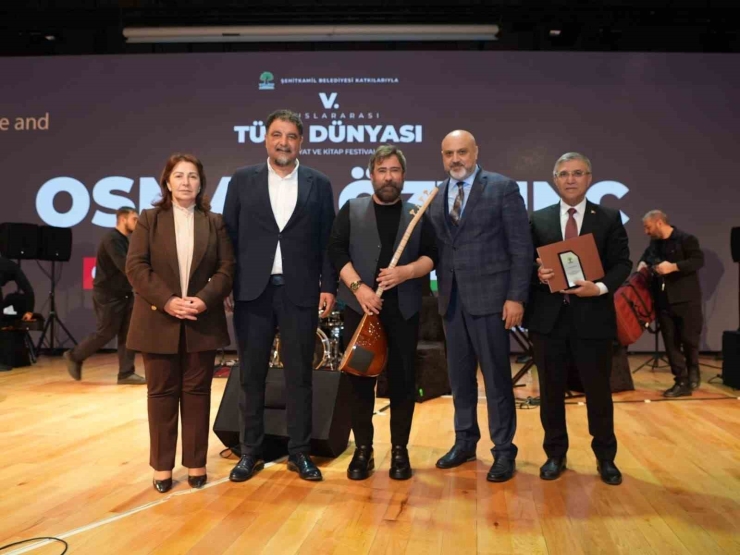 Şehitkamil’de Osman Öztunç İle Unutulmaz Gece