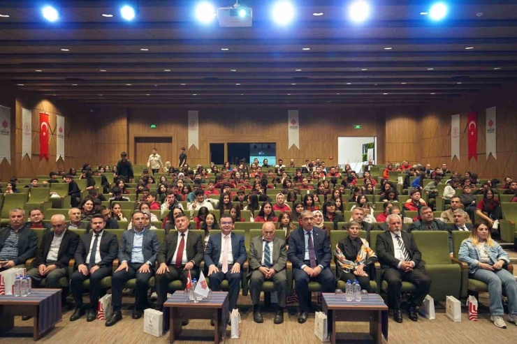 Gaziantep’te Vakıf Medeniyeti Ve Mimari Zarafet Konuşuldu