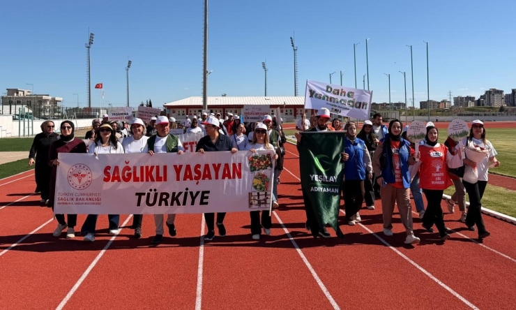 "sağlık İçin Hareket Et Günü" Kapsamında Yürüyüş Düzenlendi
