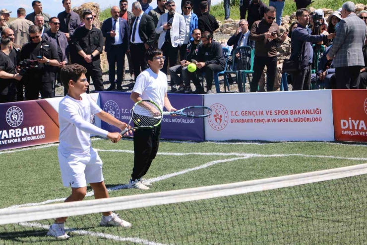 Diyarbakır’da 2. Zerzevan Cup Lansmanı Tarihi Kalede Gerçekleştirildi