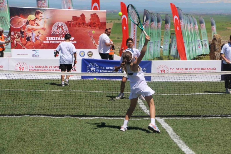 Diyarbakır’da 2. Zerzevan Cup Lansmanı Tarihi Kalede Gerçekleştirildi