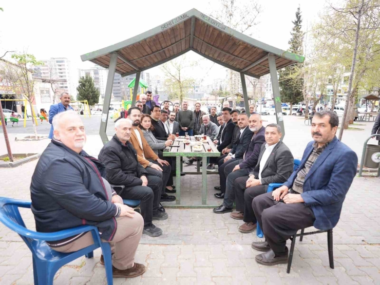 Yılmaz’dan Çıksorut Ve Umut Mahallesine Ziyaret