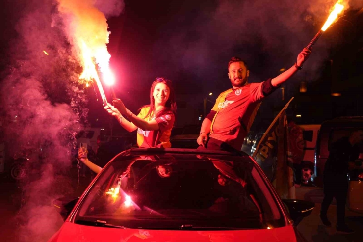 Gaziantep’te Galatasaray’ın 26. Şampiyonluğu Kutlandı