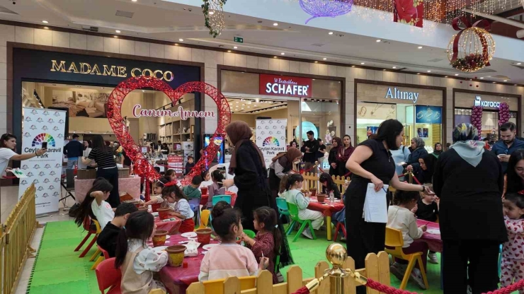 Ceylan Karavil Park’ta Anneler Gününe Özel Atölye