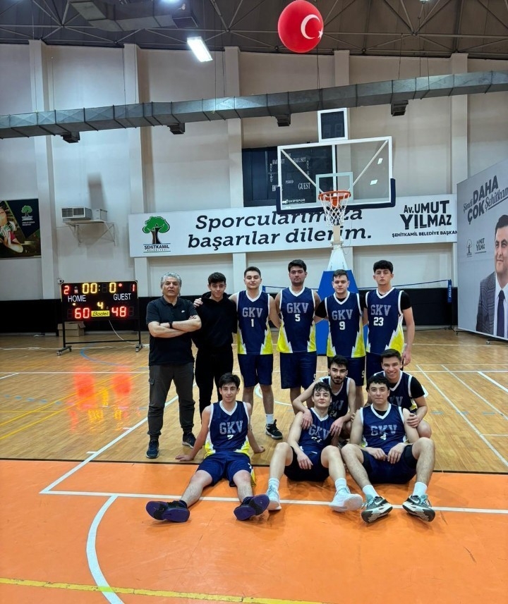 Gaziantep Kolej Vakfı Şampiyonluğa Doymuyor