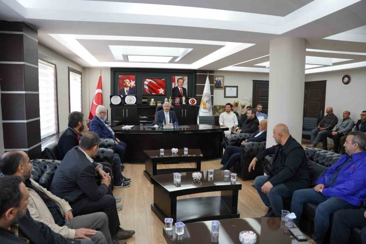 Başkan Hallaç Uluslararası Sempozyuma Ev Sahipliği Yaptı