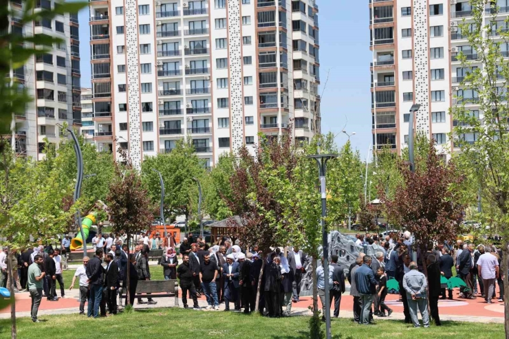 Anneler Günü’nde Kan Davasına Son Verdiler