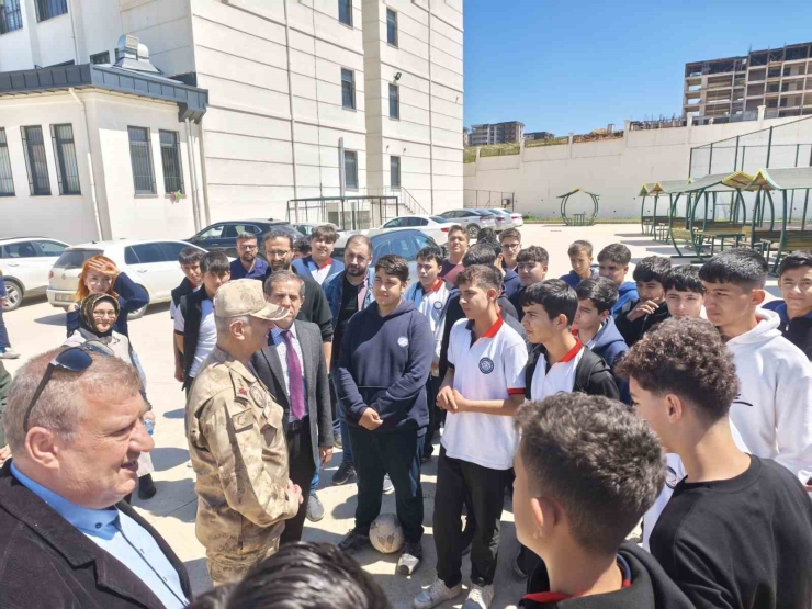 Tümgeneral Halil Şen’den Okullarda Güvenlik Denetimi