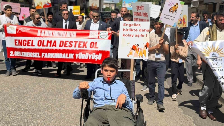 Siverek’te Engelliler Haftası Kapsamında Farkındalık Yürüyüşü Düzenlendi