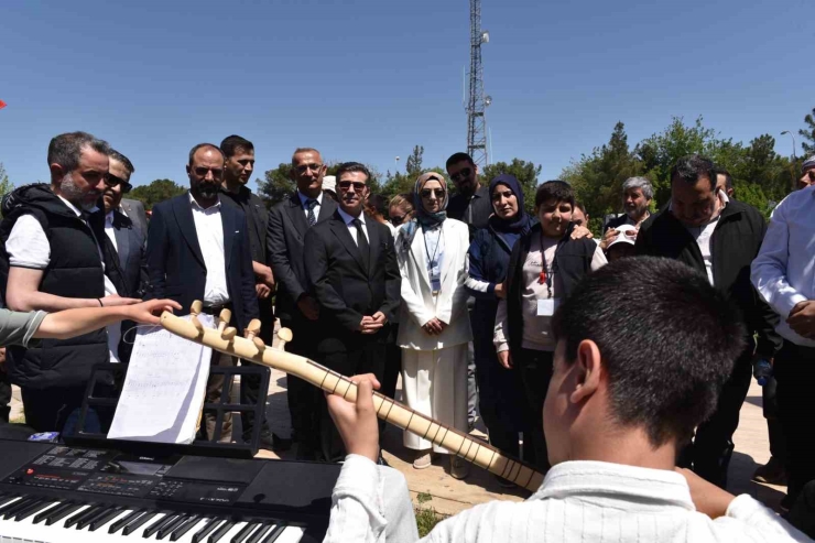 Siverek’te Engelliler Haftası Kapsamında Farkındalık Yürüyüşü Düzenlendi