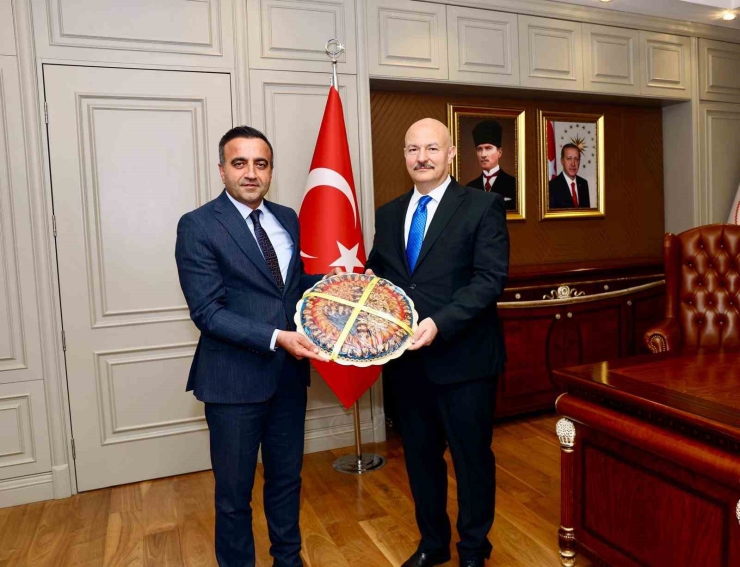 Akçadağ’dan Vali Küçük’e Hayırlı Olsun Ziyareti
