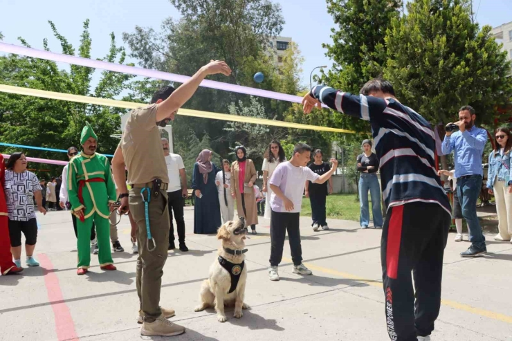 Arama Kurtarma Ekibinden Sıra Dışı Etkinlik