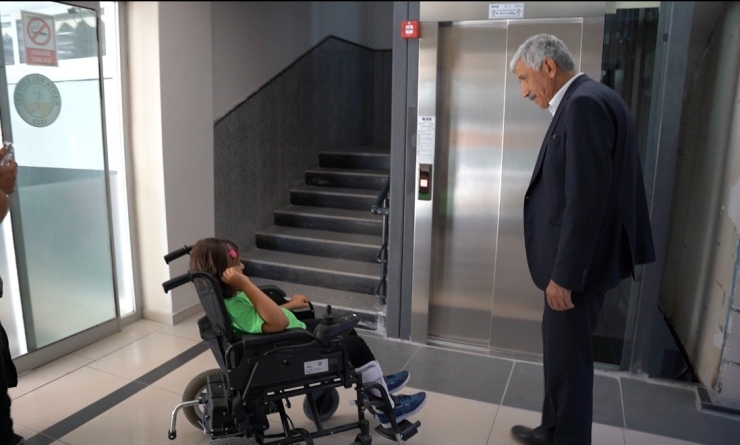 Başkan Hallaç: "engelli Kardeşlerimizin Her Zaman Yanındayız"