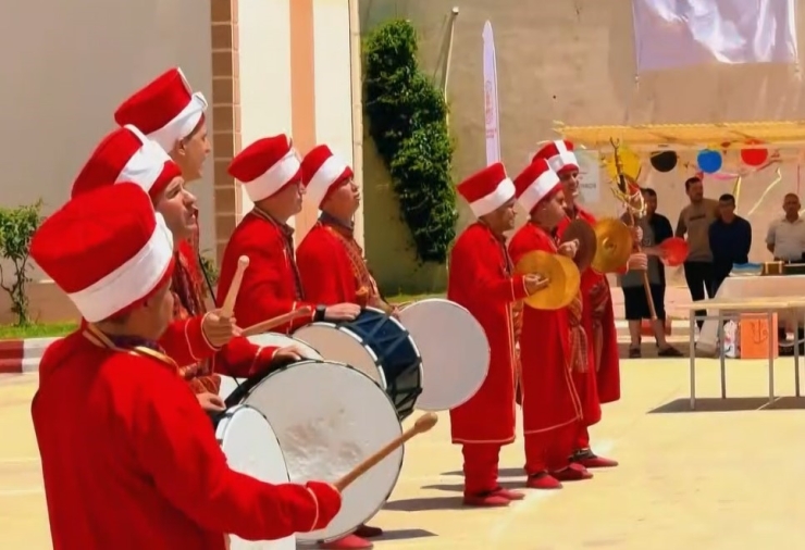 Özel Bireylerden Oluşan Mehteran Takımından Özel Performans