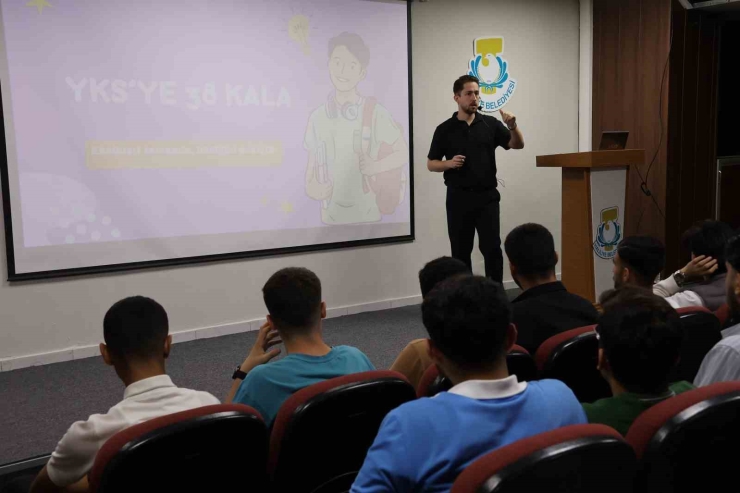 Haliliye’de Gençlere Rehberlik Ve Motivasyon Desteği