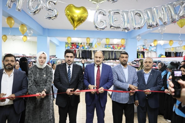 Şanlıurfa’da İyilik Çarşısı Hizmete Açıldı