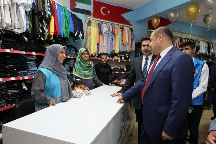 Şanlıurfa’da İyilik Çarşısı Hizmete Açıldı