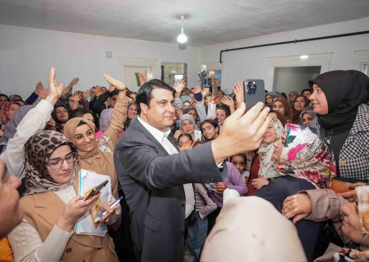 Yılmaz, Şirinevler’de Kadınlarla Bir Araya Geldi