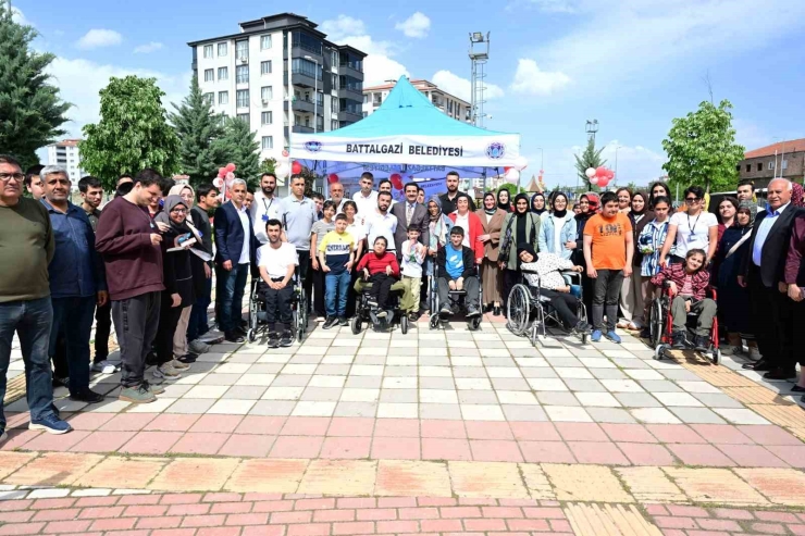 Battalgazi’de Engelliler Haftası’na Özel Program