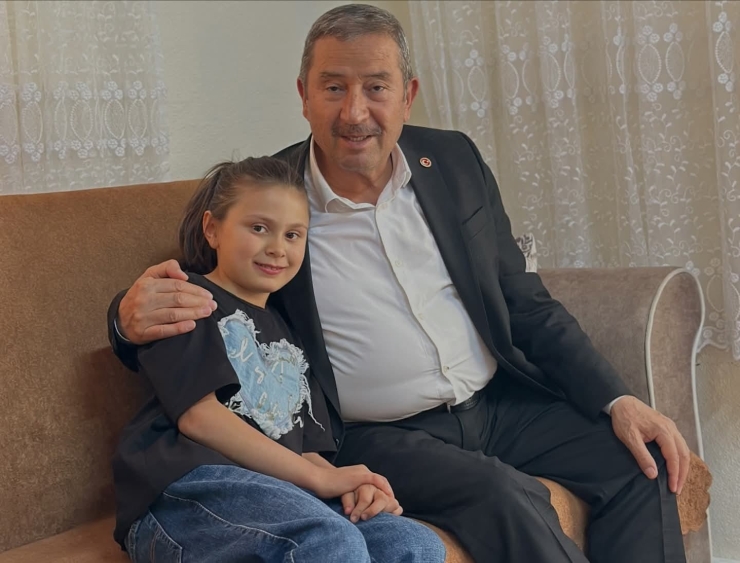 Minik Öğrencinin Davetine Başkan Bozkurt’tan Anlamlı Ziyaret