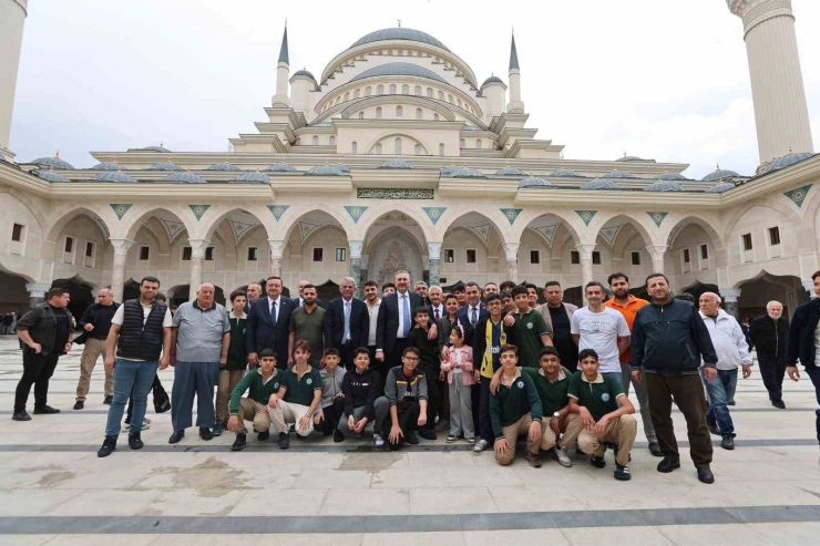 Şahinbey’de Gençlerle Buluştular