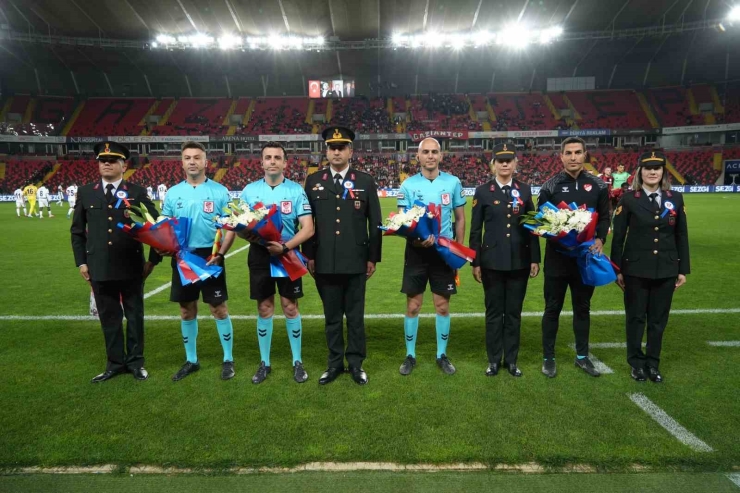 Trendyol Süper Lig: Gaziantep Fk: 0 - Rams Başakşehir: 1