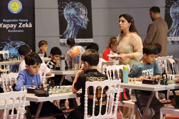 Şanlıurfa’da Geleceğin Satranç Ustaları Ödüllendirildi