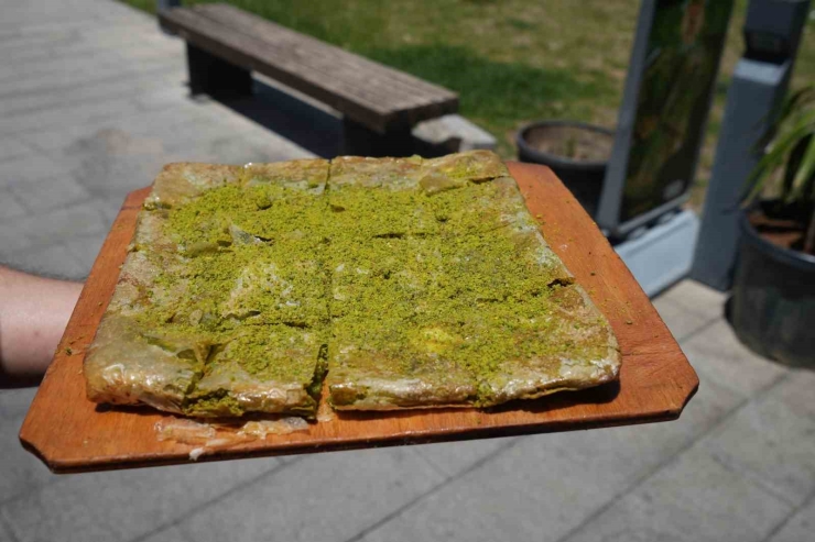 Gaziantep’in 500 Yıllık Tescilli Lezzeti: Katmer