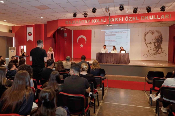 Gaziantep Kolej Vakfı 15. Kariyer Günleri’nde İlham Veren Buluşma